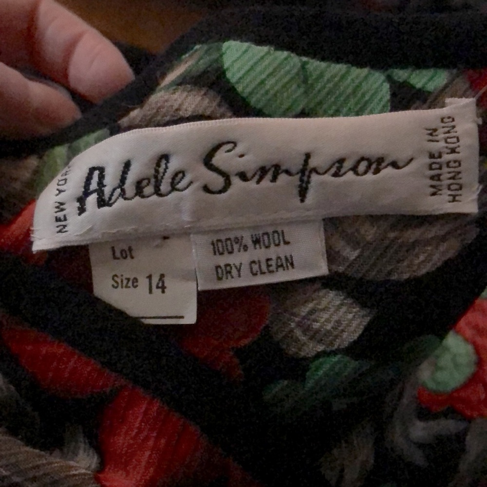 Vintage early 1980s Adele Simpson Black Floral Print Red & Green Sheath Dress 14 - Picture 4 of 4